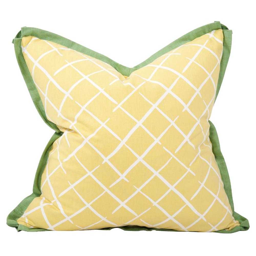 24" x 24" Pillow Cove End Daffodil - Poly Insert